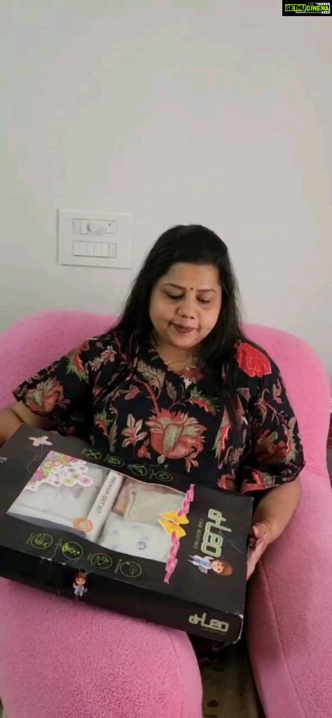 Sneha Sreekumar Instagram - Thank you @dr.leokidswear for this special gift 😍😍 #pregnancylife #pregnancy #drleo #babycare