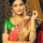 Sneha Ullal Instagram – Do you celebrate Navratri? What do you like most about the festival?For me, I am intrigued by the 9 forms or energies  that Maa Durga had to manifest which to me kind of interprets that her “survival instincts”  kicked in during that war..Goes to show a Woman is a real solid & diverse Being and in the modern world I call her the one true protector of a Family. #keepitreal #begood #snehaullal #navratri #respectyourwoman Mumbai, Maharashtra