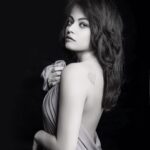 Sneha Ullal Instagram – If you were wrong yesterday,take a moment today and make it right tomorrow. #snehaullal #keepitreal #dothework #dotherightthing #begood Mumbai, Maharashtra