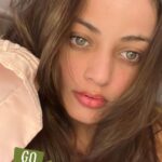 Sneha Ullal Instagram – Just like my eyes! MY fashion, my food , my lifestyle , my heart. It’s all green! ✅💚#snehaullal #gogreen #vegan #plantbased #nomeat #nodairy