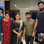 Snehan Instagram - Sweet people 🥰 #Movietime🎬 #sathyam cinema @kavingarsnekan @niroopnandakumar @shariqqqq777