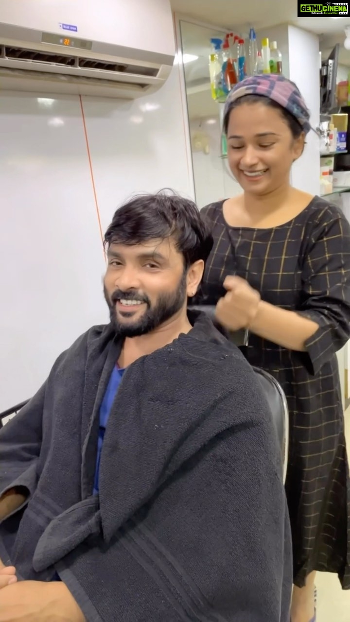 Snehan Instagram - @kavingarsnekan lyric’s 📋🖋 Song : usurukkul un pera eazhudhi vatchen Movie :Ettuthikkum Para Heroine; @chandiniofficial 🥰 Director: Keera Music: M. S. Sreekanth Good morning everyone ☕️ #love #reels #instagood #love #valantinesday #lovers #lovequotes #loveyou #lovemarriage #lovestatus #livemusic #lovesongs #lover #lovestory #lovelife #gift #surprise #watch #watches #time #timelapse #timessquare #reels #réel #reelsinstagram #reel #reelsvideo #reelvideo #reelsindia #instagram #instagood #instamood #erode