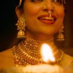 Sobhita Dhulipala Instagram - When love becomes the ultimate power! Experience the enchanting love between #ArunmozhiVarman and #Vanathi in #VeeraRajaVeera exclusive video song! ▶️ Link in story/bio #PS2Blockbuster #CholasAreBack #PS2 #PonniyinSelvan2 #ManiRatnam @arrahman @madrastalkies @lyca_productions @redgiantmovies_ @tips @imax @primevideoin @suntv @jayamravi_official @sobhitad 🎤: @shankar.mahadevan, @kschithra, @singerharini_official ✍🏻: @ilango.krishnan @the_real_chiyaan @karthi_offl @aishwaryaraibachchan_arb @r_sarath_kumar @trishakrishnan @aishu__ | Prabhu | @actorjayaram_official @joinprakashraj | Jayachitra | @rahman_actor @iamvikramprabhu @ashwinkakumanu @lal_director @radhakrishnan_parthiban @riyazkhan09 @mohanraman0304 @primevideoin @arjunchidambaram @babuantonyactorofficial @r_varman_ | Thota Tharrani | @sreekar.prasad | Jeyamohan #DivyaPrakashDubey #TanikellaBharani #ShankerRamakrishnan #Varadaraju | @siva_ananth @brinda_gopal @ekalakhani | Vikram Gaikwad | @kishandasjewellery @ny_vfxwaala @redchillies.color @vidhyasubramanian_art | Kumaravel | @gopiprasannaa @sureshpermal @c.r.e.s.c.e.n.d.o_1512 @sekarankarthik @riyasdeenriyan @nakulabhyankar @johnsoncinepro @ajayjohn2018 @aswinrao @theglassbox.publicity @gobeatroute