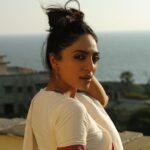 Sobhita Dhulipala Instagram - Indian summer ☀️ Images by @mourya