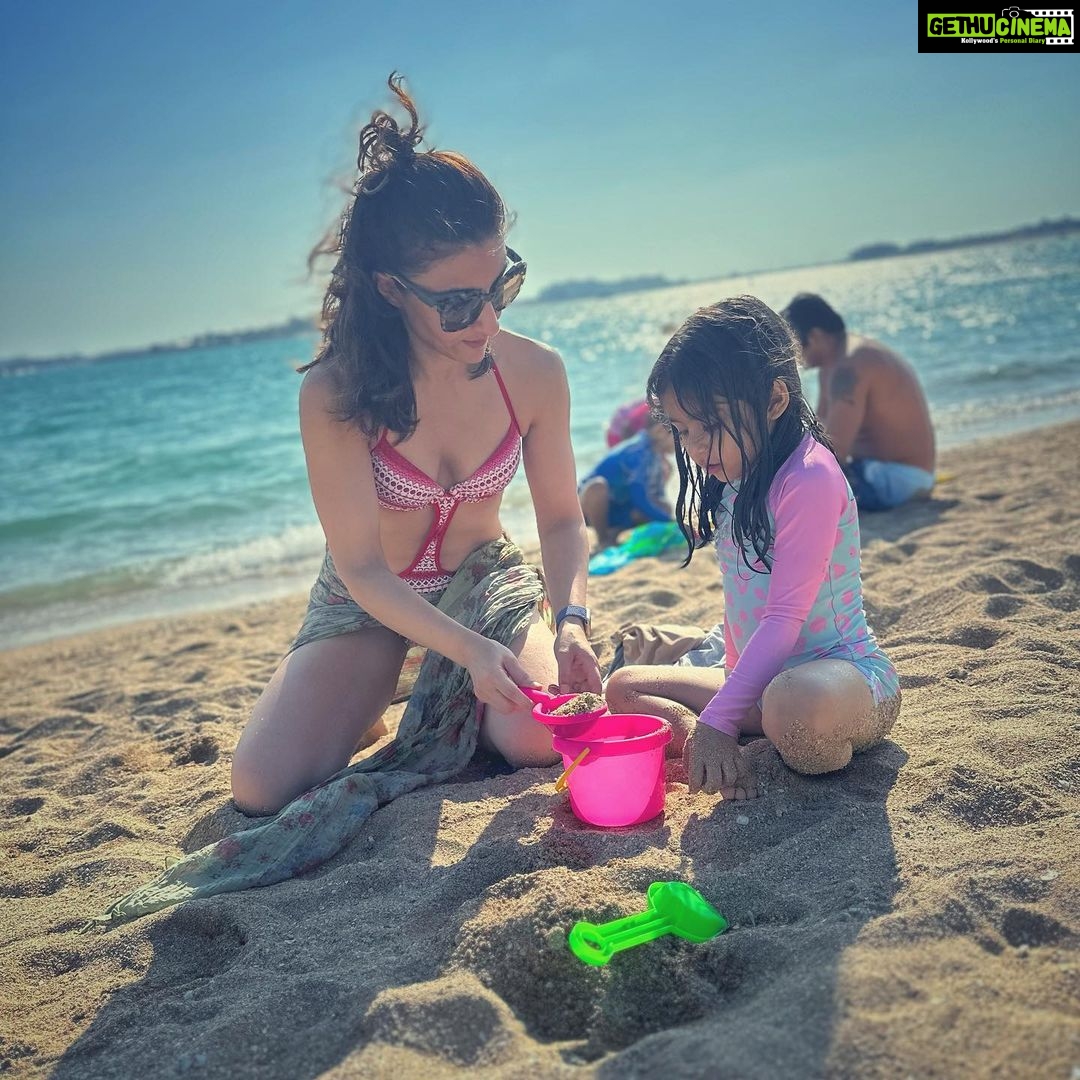 Soha Ali Khan Instagram - Life's a beach 🏝️