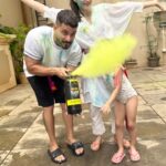 Soha Ali Khan Instagram - Happy Holi boys and girls ❤️ thank you @simone.khambatta and @karanogram for a smashing party! #happyholi