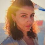 Soha Ali Khan Instagram - The sky broke like an egg into full sunset, and the water caught fire - Pamela Hansford Johnson. #sunset