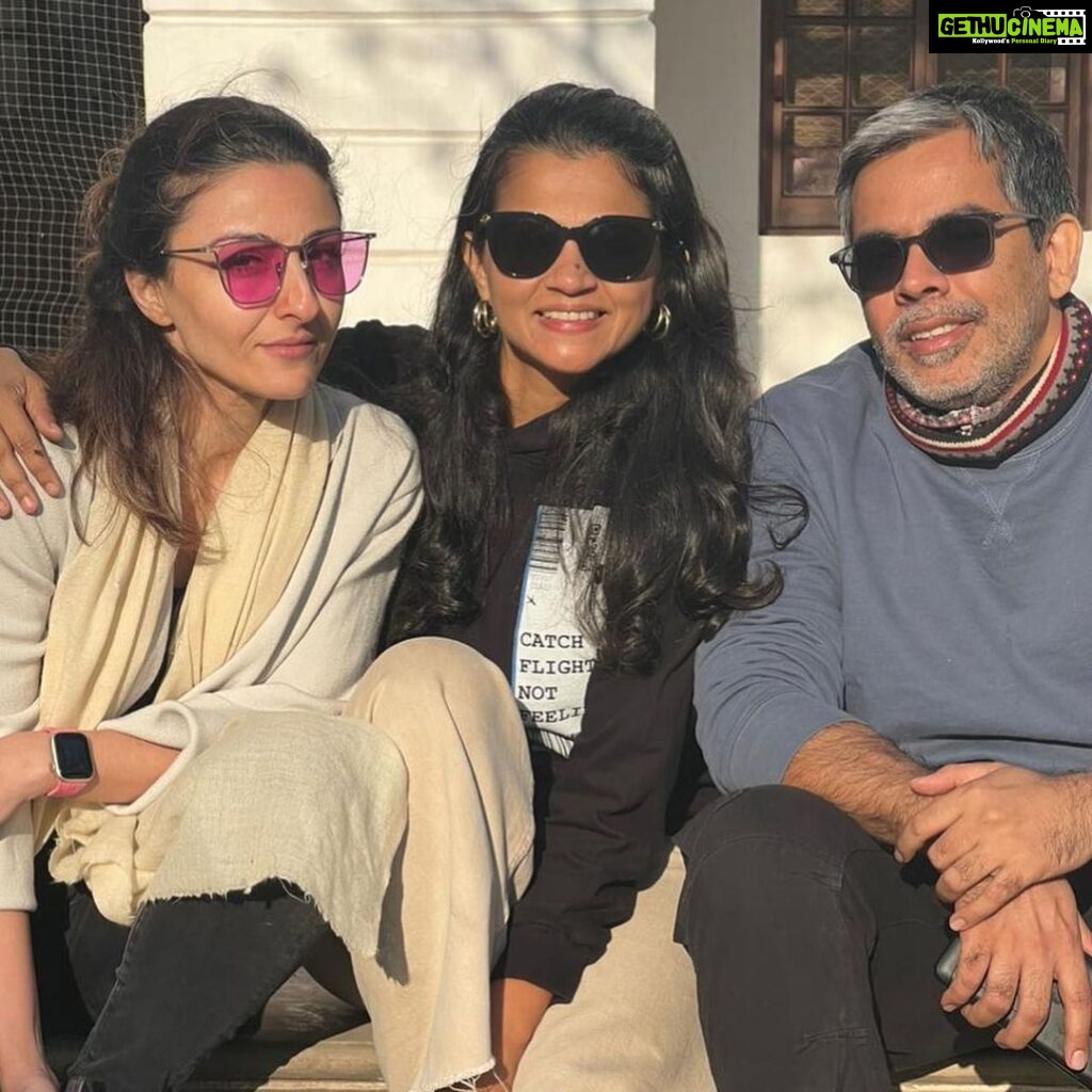 Soha Ali Khan Instagram - Friends like family ❤️