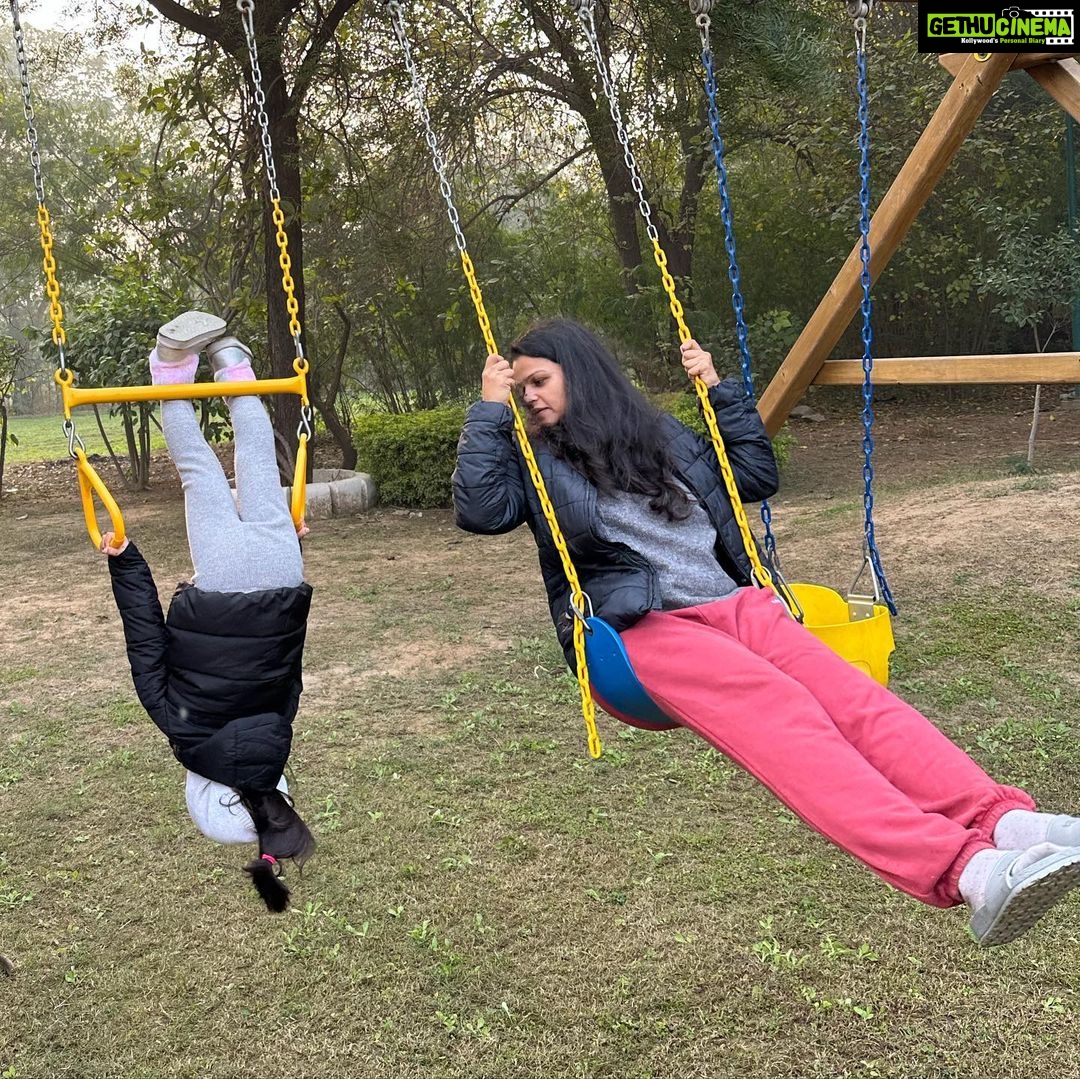 Soha Ali Khan Instagram - Sometimes it's the pictures that don't make the cut that tell the story. These aren't those pictures and so you'll have to figure the story yourselves. #weirdisbeautiful