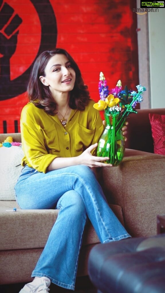 Soha Ali Khan Instagram - Make your child’s summer vacation unforgettable with the huge selection of children’s books, toys & games from Amazon. Check out the Great Summer Sale from 4th - 8th May for unbeatable deals & offers. Follow @amazonfamily now for interesting content on parenting & @amazonbooksin for bookish content! #AmazonGreatSummerSale #SummerOfPlay #SummerReading #GiftABook #AmazonBooksIndia #AmazonToysIndia @lego @hasbroindia