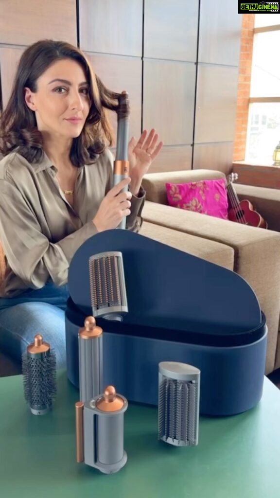 Soha Ali Khan Instagram - I’ve got this work life balance thing all wrapped up with my new friend the #dysonairwrap #gifted #happymothersday @dyson_india