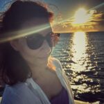 Soha Ali Khan Instagram – The sky broke like an egg into full sunset, and the water caught fire – 
Pamela Hansford Johnson. #sunset