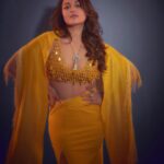 Sonakshi Sinha Instagram - And it was all yellow 💛
