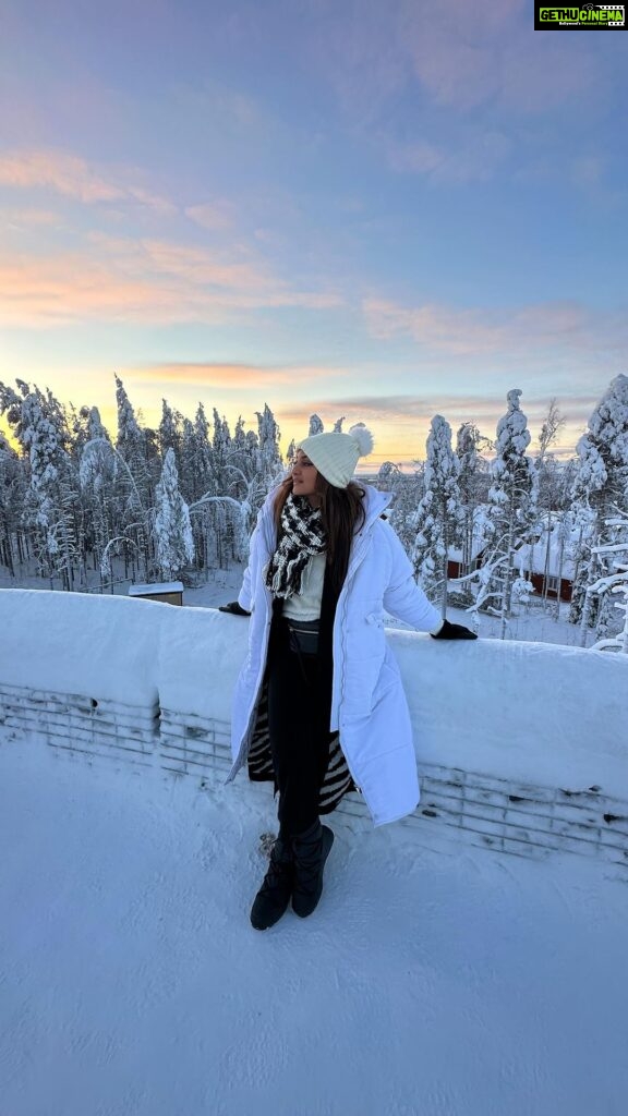 Sonakshi Sinha Instagram - I dont care what you say… Santa Claus is real!!! I crossed over to the arctic circle, I met him… and some reindeers, and i made snow angels for the first time, ice skated for the first time, went hunting for the northern lights and came back with some amazing pictures of me with the moon 😂, ate food in a glass igloo, went partying in an empty nightclub made of ice, rode a snowmobile for the first time… its so cold but how am i melting??? Rovaniemi i love you ❤️ @ourfinland @visitrovaniemi @beyondarctic @santaclausoffice @snowmanworldlapland @santaclausholidayvillage @thetravelbusco #visitfinland #visitrovaniemi