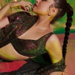 Sonakshi Sinha Instagram - #DancingQueen by @itrhofficial 👸 So happy to be a part of @mohitrai and @itrh_ridhibansal’s dream! Getting me into character: @savleenmanchanda on makeup @marcepedrozo on hair @shubhi.kumar on outfit And @vaishnavpraveen of @thehouseofpixels who i hereby declare shoots me the best ❤️