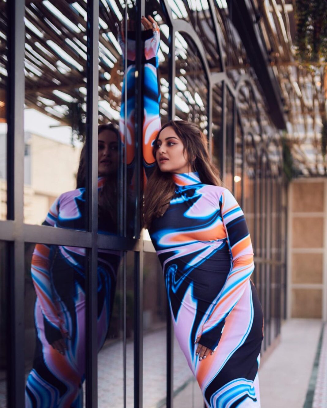 Sonakshi Sinha Instagram - Everythings so warped… just like my outfit 😜