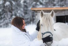 Sonakshi Sinha Instagram - Winter wonderland? Nope… its @apukkaresort! Coziest cabin, lots of snow, reindeer love, furry horses, tents that keep you warm and the best coffee… cant wait to be back!!! @ourfinland @visitrovaniemi #VisitFinland 📸: @roliveira33 Apukka Resort Rovaniemi