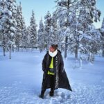 Sonakshi Sinha Instagram - For a person who hates the cold, @northernlightsvillage in @ourfinland has sure changed my mind! What a surreal experience feeling snow for the first time ever…looking at the stars from inside my aurora cabin, going husky sledging in the vast white expanse, chasing the northern lights and lighting a bonfire in the middle of nowhere, roasting marshmallows, drinking hot chocolate oh and freezing myself at -14 degrees only to get into a hot tub… Saariselka you have my ❤️ #VisitFinland Northern Lights Village Saariselkä