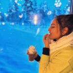 Sonakshi Sinha Instagram - For a person who hates the cold, @northernlightsvillage in @ourfinland has sure changed my mind! What a surreal experience feeling snow for the first time ever…looking at the stars from inside my aurora cabin, going husky sledging in the vast white expanse, chasing the northern lights and lighting a bonfire in the middle of nowhere, roasting marshmallows, drinking hot chocolate oh and freezing myself at -14 degrees only to get into a hot tub… Saariselka you have my ❤️ #VisitFinland Northern Lights Village Saariselkä