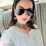 Sonal Chauhan Instagram - Happy Holi 🎨🎨🎨🎨 This was BEFORE the madness ….. 🎨🎨🎨🎨 Do you want to see the AFTER ??? . . . . . . . . . . . . . . #love #sonalchauhan #holi #festival