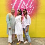 Sonal Chauhan Instagram - Happy Holi 🎨🎨🎨🎨 This was BEFORE the madness ….. 🎨🎨🎨🎨 Do you want to see the AFTER ??? . . . . . . . . . . . . . . #love #sonalchauhan #holi #festival