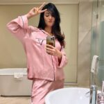 Sonal Chauhan Instagram - Night ✌️ . . . . . . . . . . . . . . . . . . . . . . . . . . . #love #sonalchauhan #goodnight #peace