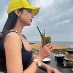 Sonal Chauhan Instagram - 11.11 𝓜𝓪𝓴𝓮 𝓪 𝔀𝓲𝓼𝓱 🍀 . . . . . . . . . . . . . . . . . . . . . . . . . . . #live #lucky #gold #sonalchauhan #beach
