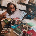 Sonali Bendre Instagram - The @autherawards are around the corner and I'm thrilled to serve as the jury chair for the fiction category - it's one of my favorite genres. Reading the books was such an enriching experience... there were so many different voices and writing styles. To all the women authors: Embrace your individuality and keep writing with authenticity and passion. Best of luck to all the nominees! ✨