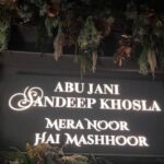 Sonali Bendre Instagram – ‘Mera Noor Hai Mashoor’ 

Congratulations and all the very best @abujanisandeepkhosla 

Thank you for having us last night and for such a magical evening 🥰

#AboutLastNight