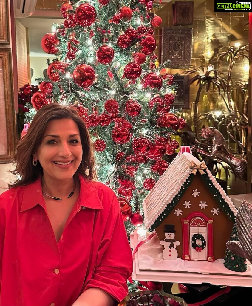 Sonali Bendre Instagram - Merry Christmas 🎄❤️