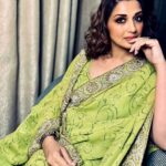 Sonali Bendre Instagram - Mood-y 💚