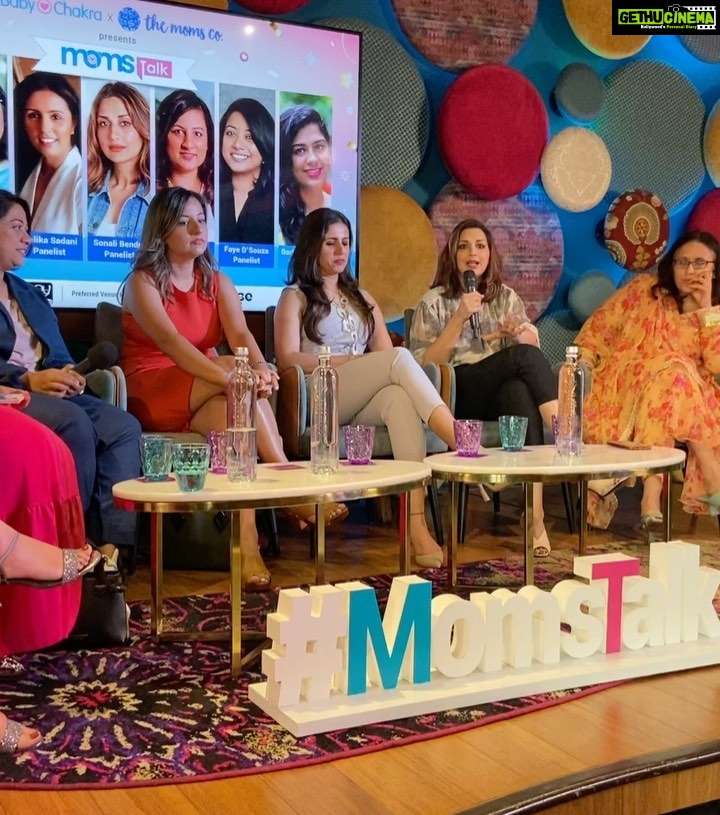 Sonali Bendre Instagram - Thank you for having me #MomsTalk @mybabychakra @themomsco! It was a pleasure to be a part of such a great panel ❤️⭐️