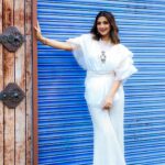 Sonali Bendre Instagram - 🤍🕊️