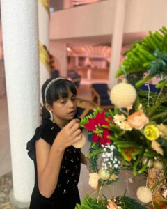 Sonali Kulkarni Instagram - Mauritius Photo Dump 2022 .. 😊💙 

#vacation #vacationmode #muritius #family#familytravel #2022 #besttimes