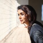 Sonali Kulkarni Instagram – काजल की सियाही..

Styled by : @prachethestylist 
Assisted by : @styledby_bhakti
Outfit : @gulaalindia 
@viralmantra
📸 :  @shruu_t