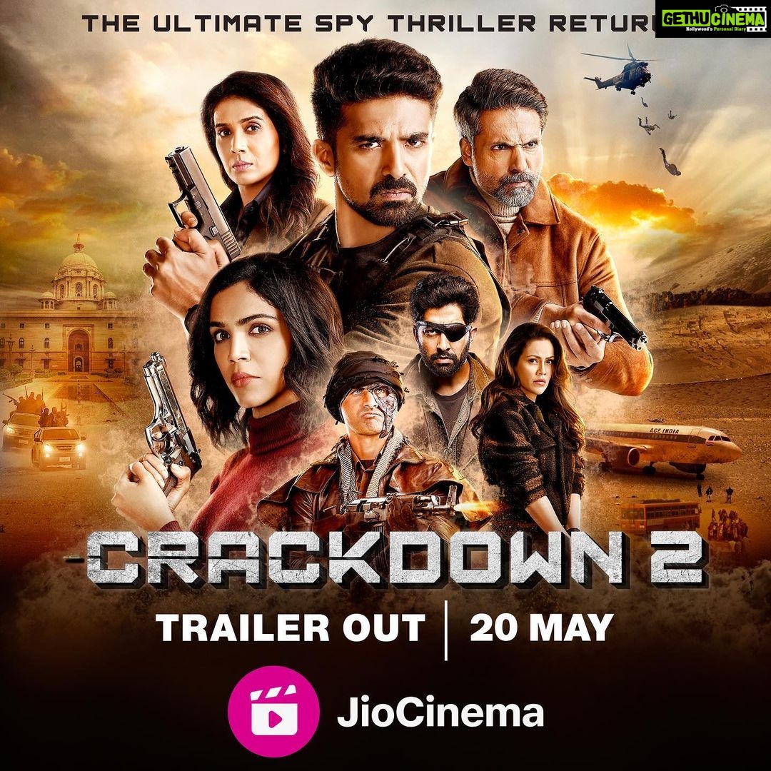 Sonali Kulkarni Instagram - Double the trouble, double the thrill! Super stoked to share that the ULTIMATE SPY THRILLER RETURNS! #Crackdown2 trailer out on 20 May. #Crackdown2OnJioCinema #JioCinema @officialjiocinema @lakhiaapoorva @saqibsaleem @shriya.pilgaonkar @freddy_daruwala @teammiqbalkhan @waluschaa @ankurbhatia @hemant__kher