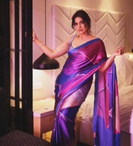Sonali Kulkarni Instagram - 💜💜

Styled by - @prachethestylist 
Assisted by - @styledby_bhakti @stylistmanasi 
Saree - @shantibanaras
Managed by - @elevate_promotions 
Jewlery - @minerali_store 
Hair - @bhaktiborade_hairstylist
Makeup - @vrushti_harkare
📸- @shrutisbagwe