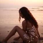 Sonam Bajwa Instagram - This evening was surreal ✨ so beautifully captured by @aviraj and Believe it or not these pictures are absolutely raw , untouched and unedited. This entire shoot we decided to stick to this approach and I am so glad we chose that 🤍