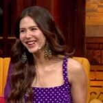 Sonam Bajwa Instagram - The Entertainers had a rib-tickling blast on The Kapil Sharma Show 💥 Join in on the fun and watch the show this weekend, 26th February 9:30pm only on @sonytvofficial! @akshaykumar @norafatehi @dishapatani @sonambajwa @imouniroy @aparshakti_khurana @stebinben @jasleenroyal @zarakhan @garg_group_llp @anandentertainment_official @dcatalent @nagkinkar @shoaibzaidi13 @azeemdayani @theentertainerstour @qatarairways