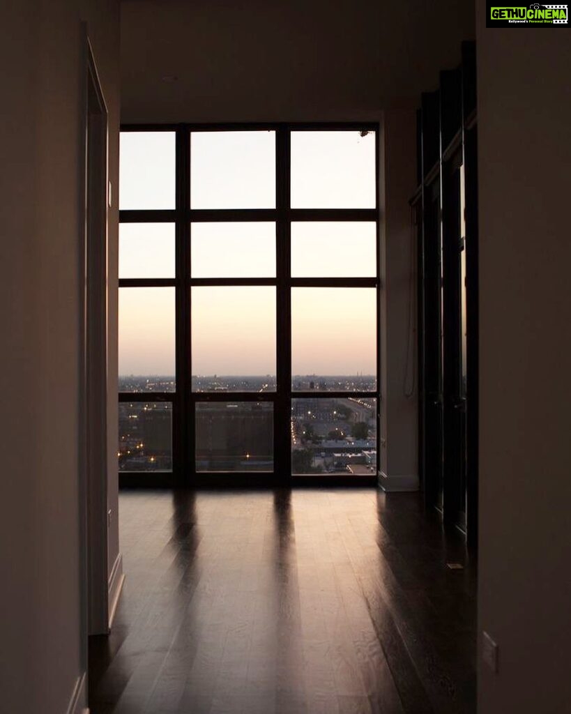 Sonam Bajwa Instagram - Something about windows….