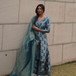 Sonam Bajwa Instagram – Wearing @mimamsaa 🦋
Hair @hairbyharrybajwa
