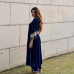 Sonam Bajwa Instagram - Wearing @rajiramniq Earrings @amamajewels Hair @hairbyharrybajwa
