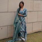 Sonam Bajwa Instagram – Wearing @mimamsaa 🦋
Hair @hairbyharrybajwa