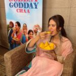Sonam Bajwa Instagram - #goddaygoddaychaa 1 day to go….. 😂😂😂