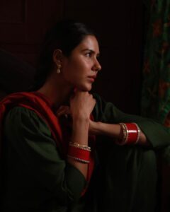 Sonam Bajwa Instagram - Rani #goddaygoddaychaa 4 days to go….. Godday Godday Cha releasing worldwide 26th May ❤️