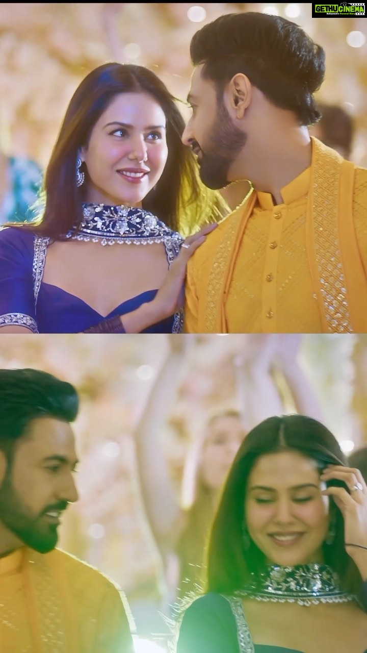 Sonam Bajwa Instagram - Passe Hatt Sohneya Ve Jatti Turi Aoundi Aa π Jatti Full Video Out Now https://youtu.be/WhQfqd5WpE0 Singer - @ammyvirk & @gippygrewal Lyrics,Composer,Music - @jaani777 #Carryonjatta3 in cinemas on 29th June 2023 π @gippygrewal @binnudhillons @sonambajwa @ghuggigurpreet @jaswinderbhalla @smeepkang @nareshkathooria @karamjitanmol @iamshindagrewal_ @jatindershah10 @ikavitakaushik @officialnasirchinyoti @harbysangha @bnsharma_official @officialrupinder_rupi @ravneetgrewalofficial @humblemotionpictures @carryonjattamovie @maneeshbhattofficial @amardeepsgrewal @amneetkgrewal @mannatc @eastsunshineproductions @bhana_l.a @vinodaswal13 @hardeepdullat13 @mehtaman_ @romaana44 @munishomjee @omjeegroupofficial @arvindchoreographer @rohitdhimaneditor