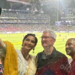 Sonam Kapoor Instagram - #TimCook and entire @apple team - we hope you’ve had a lovely stay here and leave encouraged and positive on Apple’s outlook in the country. We’re so grateful for the care and attention you’ve given to creating your signature world class experience here. 🙏 @anandahuja Delhi, India