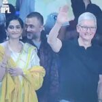 Sonam Kapoor Instagram – #TimCook and entire @apple team – we hope you’ve had a lovely stay here and leave encouraged and positive on Apple’s outlook in the country. We’re so grateful for the care and attention you’ve given to creating your signature world class experience here. 🙏 @anandahuja Delhi, India