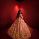 Sonam Kapoor Instagram - Worked with some of my favorite designers for the 15th Anniversary Cover Shoot Of Grazia. Forever in awe of these artists! Featured here: @rahulmishra_7 @abujanisandeepkhosla @anamikakhanna.in @suhanipittie Photograph: Avani Rai Fashion Director: Pasham Alwani Words: Mehernaaz Dhondy Hair and Make-up: Namrata Soni Assisted by (styling): Nishtha Parwani, Nahid Nawaaz Production Assistant: Yusuf Lokhandwala @graziaindia