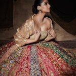 Sonam Kapoor Instagram - Wearing and representing my fairy godfathers @abujanisandeepkhosla who were the first people to ever dress me for my very first appearance. This lehenga is also seen at the fabulous @nmacc.india It has 20 unique panels of embroidery representing 25 years of the brilliant @abujani1 and @sandeepkhosla . Love you both ❤️ Style @rheakapoor @abhilashatd Earrings @amrapalijewels Beauty @namratasoni Hair @bbhiral 📸 @thehouseofpixels BKC